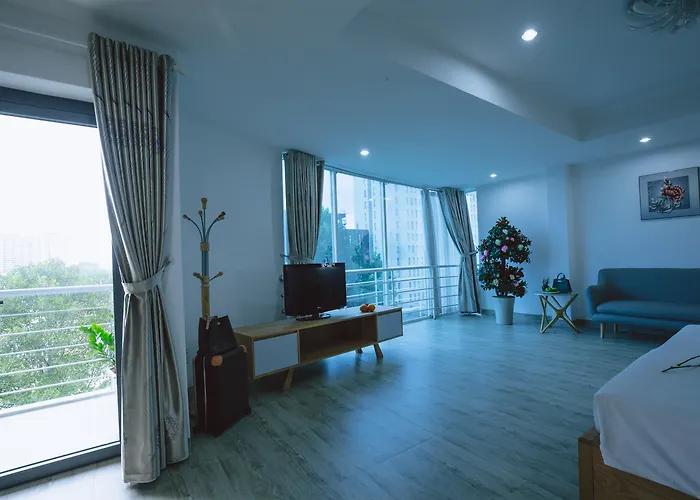 Khách sạn Happy Life Green